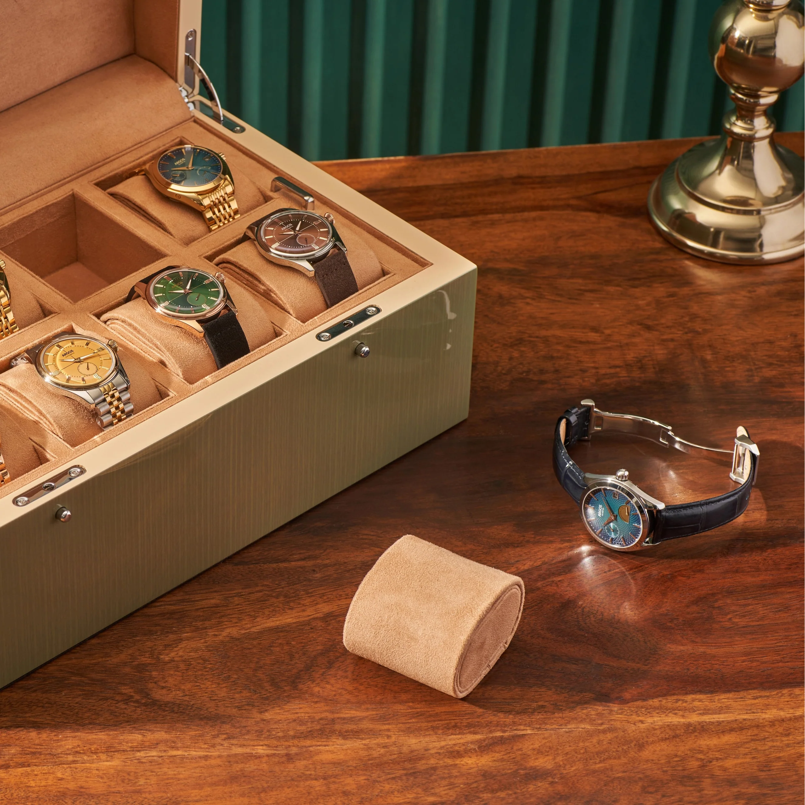 Collector's Box - Image 9